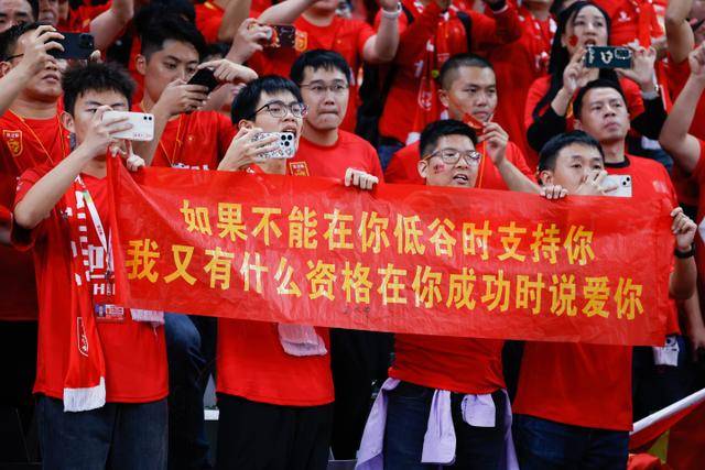 主场龙遇克星 圣埃蒂安能否打破尼斯魔咒？