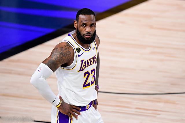 ESPN：巴西足协在讨论10月初在印度踢友谊赛，对手还没确定